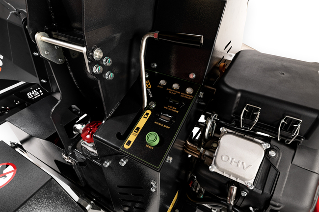 Diesel chipper Cedrus D16 (16 cm) with approval