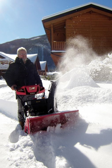 OLEO-MAC ARTIK 62 ELD LED DIESEL SNOWBLOWER SNOW PLOW ROTARY SNOWBLOWER TWO-STAGE 8.5 KM + STARTER ESTART - OFFICIAL DISTRIBUTOR - AUTHORIZED OLEO-MAC DEALER