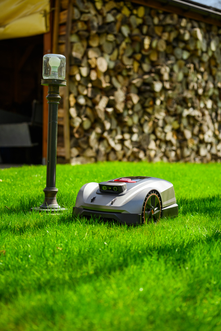 SUNSEEKER X5 ELITE RTK ROBOT KOSZĄCY KOSIARKA AUTOMATYCZNA DO TRAWY CEDRUS C-MOW X5 2000m2 BEZ KABLOWY / BEZ PRZEWODOWY - OFICJALNY DYSTRYBUTOR - AUTORYZOWANY DEALER CEDRUS