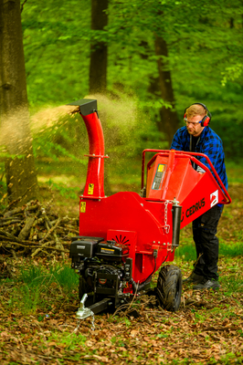 CEDRUS RB05 PRO-HE combustion REBAK SHredder with HYDRAULIC FEEDER RB 05 12cm / 15 HP CEDRUS RB05 PRO-HE - EWIMAX - OFFICIAL DISTRIBUTOR - AUTHORIZED DEALER CEDRUS