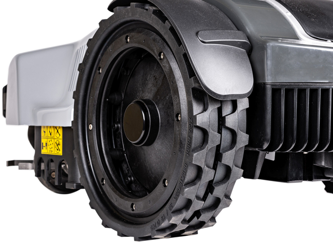 WIPER TREKKER S MEDIUM AUTOMATIC MOWING ROBOT 1800m2 - OFFICIAL DISTRIBUTOR - AUTHORIZED DEALER WIPER