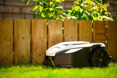 CEDRUS M12+ ROBOT KOSZĄCY KOSIARKA AUTOMATYCZNA DO TRAWY C-MOW 1200m2 - OFICJALNY DYSTRYBUTOR - AUTORYZOWANY DEALER CEDRUS