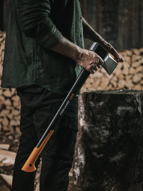 FISKARS X25 SIEKIERA ROZŁUPUJĄCA DO DREWNA Fiskars X25 XL 1015643 - OFICJALNY DYSTRYBUTOR - AUTORYZOWANY DEALER FISKARS