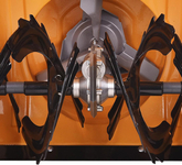 MASTERCUT KCD24 SPRINIONAL SNOW PLOWER WITH ESTART DRIVE AND START 5,5 HP MASTER SNOW PRO