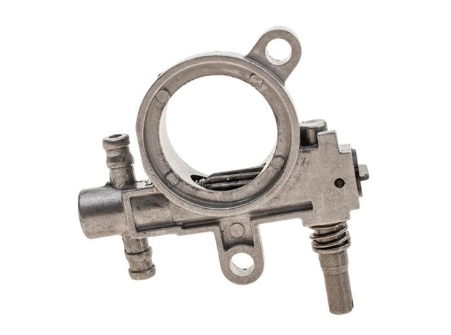 Oil pump NAC CS2500 market chainsaws 010080