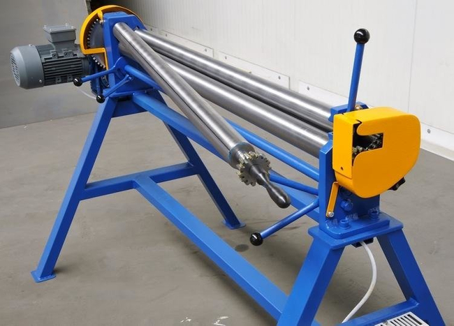 MAAD ZW-1300/0,8/EL 1-fázový ELEKTRICKÝ ŘEZACÍ KRUH MAAD ZW-1300 /0,8 mm EL