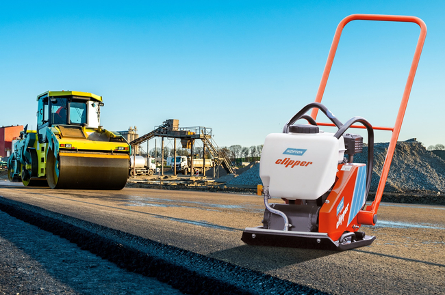 NORTON CLIPPER CFP 14W-P SOIL COMPACTOR UNIDIRECTIONAL PLATE COMPACTOR 92KG 16KN HONDA GX160 - OFFICIAL DISTRIBUTOR - AUTHORIZED NORTON CLIPPER DEALER