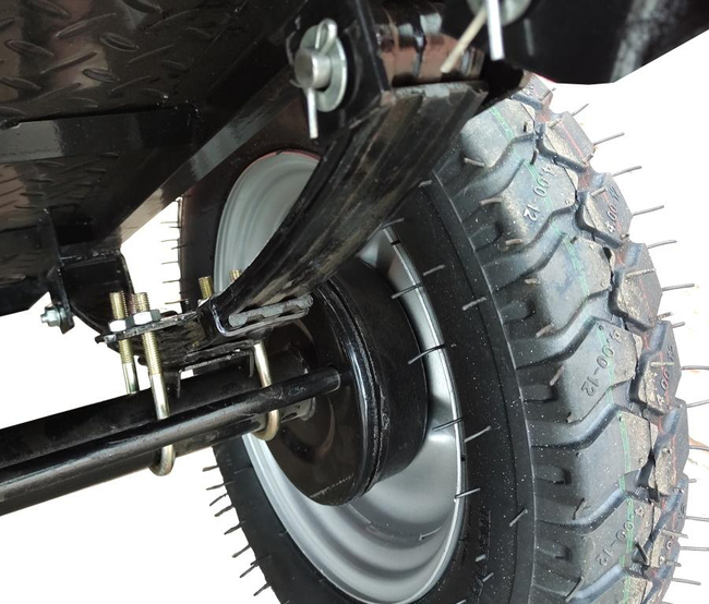 MASTERCUT MC370-08 PŘÍVĚS SE SEDADLEM PRO JEDNONÁPRAVOVÝ TRAKTOR MASTERCUT MC370 / CEDRUS TJ01,TJ02