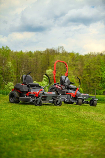 TRAKTOREK CEDRUS C-TRAC Z132 52 ZERO-SKRĘT TRAKTOREK OGRODOWY KOSIARKA SAMOJEZDNA SPALINOWA DO TRAWY ZERO TURN 132cm 27KM LONCIN LC2P82F V-TWIN dwa cylindry C-TRAC-Z132 - OFICJALNY DYSTRYBUTOR - AUTORYZOWANY DEALER CEDRUS Close