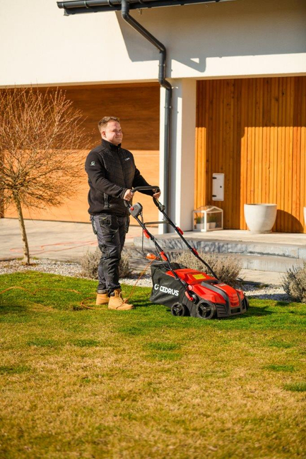 CEDRUS WE38 GREEN AREATOR 2-in-1 AERATOR + 2 ROLLERS 1800W / 38cm CEDWE38 - EWIMAX - OFFICIAL DISTRIBUTOR - AUTHORIZED DEALER CEDRUS