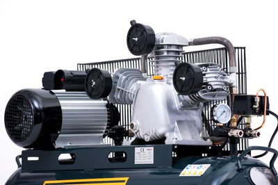 JAGER GERMAN 100L 8BAR 499L/Min 400V OIL COMPRESSOR Piston Air Compressor Powerful Thing