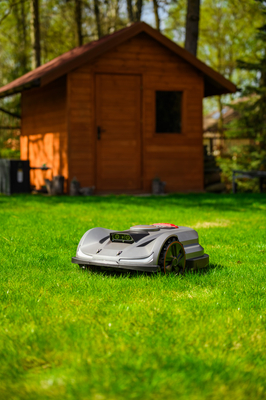 SUNSEEKER X5 CEDRUS X5 ELITE ORION BY SUNSEEKER RTK AUTOMATICKÝ ŽACÍ ROBOT CEDRUS C-MOW X5 2000m2 BEZ KABELU / BEZ BEZDRÁTOVÉHO PŘIPOJENÍ - OFICIÁLNÍ DISTRIBUTOR - AUTORIZOVANÝ PRODEJCE CEDRUS