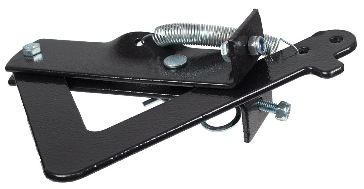 Zatrzask przyczepki traktorka Cedrus 225 kg SP22111-21