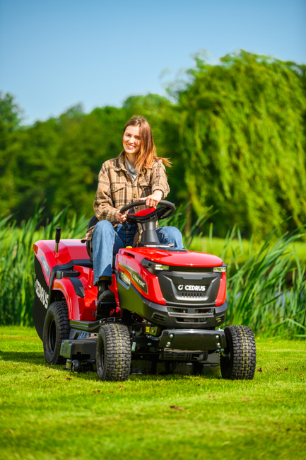 CEDRUS C-TRAC 92HC Rear-Dump Self-Propelled Lawn Mower with 92cm HYDROSTAT RECYCLING VELOPMENTS C-TRAC-92HC EWIMAX OFFICIAL DISTRIBUTOR - AUTHORIZED DEALER CEDRUS