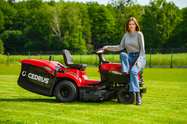 CEDRUS C-TRAC 92HC Rear-Dump Self-Propelled Lawn Mower with 92cm HYDROSTAT RECYCLING VELOPMENTS C-TRAC-92HC EWIMAX OFFICIAL DISTRIBUTOR - AUTHORIZED DEALER CEDRUS