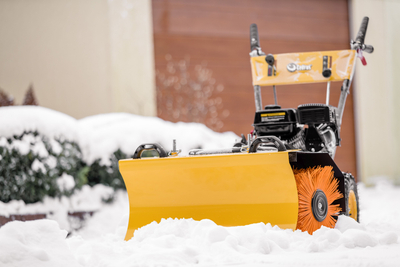 Zamiatarka spalinowa Cedrus ZM06E 4w1 z napędem i odśnieżarką