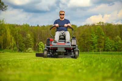 Traktorek ogrodowy Cedrus C-TRAC Z107