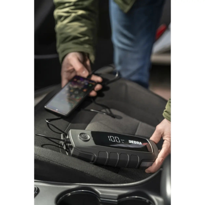 Powerbanka s funkcí startování motoru 16000mAh, LCD displej