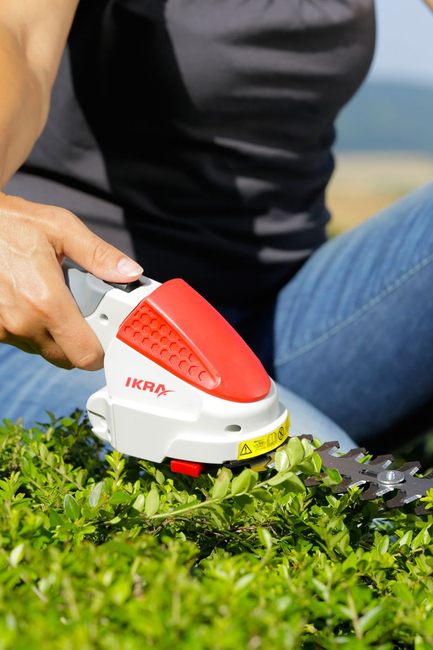 IKRA IGBS1054 LI PREMIUM AKUMULÁTOROVÉ NŮŽKY NA KEŘE OB-IKRIGBS1054LI EWIMAX - OFICIÁLNÍ DISTRIBUTOR - AUTORIZOVANÝ PRODEJCE IKRA