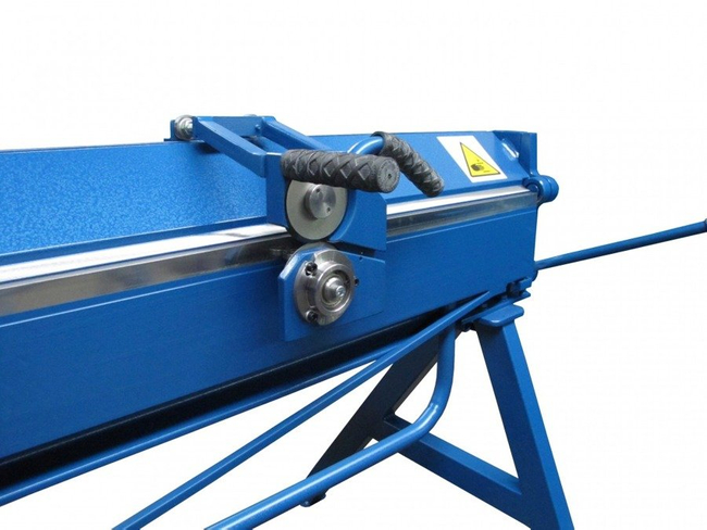 MAAD ZG-2000/1.2 BENDER DECKING BENDER FOR sheet metal with cutting MAAD ZG-2000/1.2 mm