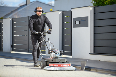 Weibang WBGC877LC Petrol Brush Sweeper for Pavement and Terrace WEIBANG Intrepid 87 MBP - EWIMAX - OFFICIAL DISTRIBUTOR - AUTHORIZED WEIBANG DEALER 