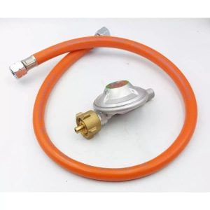 #11 PLYNOVÉ POTRUBÍ S 37MBAR REGULÁTOREM PRO CHLADIČ S LAHVÍ DEDRA DED9970