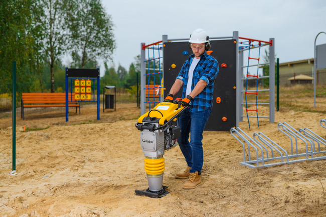 CEDRUS ST01 GRADUATE CONCRETER VIBRATIONAL TAPER 75kG SKOCK + TRANSPORTING WHEELS FREE OF CHARGE - OFFICIAL DISTRIBUTOR - AUTHORIZED DEALER CEDRUS