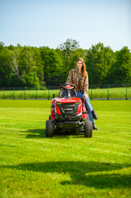 CEDRUS C-TRAC 92HC Rear-Dump Self-Propelled Lawn Mower with 92cm HYDROSTAT RECYCLING VELOPMENTS C-TRAC-92HC EWIMAX OFFICIAL DISTRIBUTOR - AUTHORIZED DEALER CEDRUS