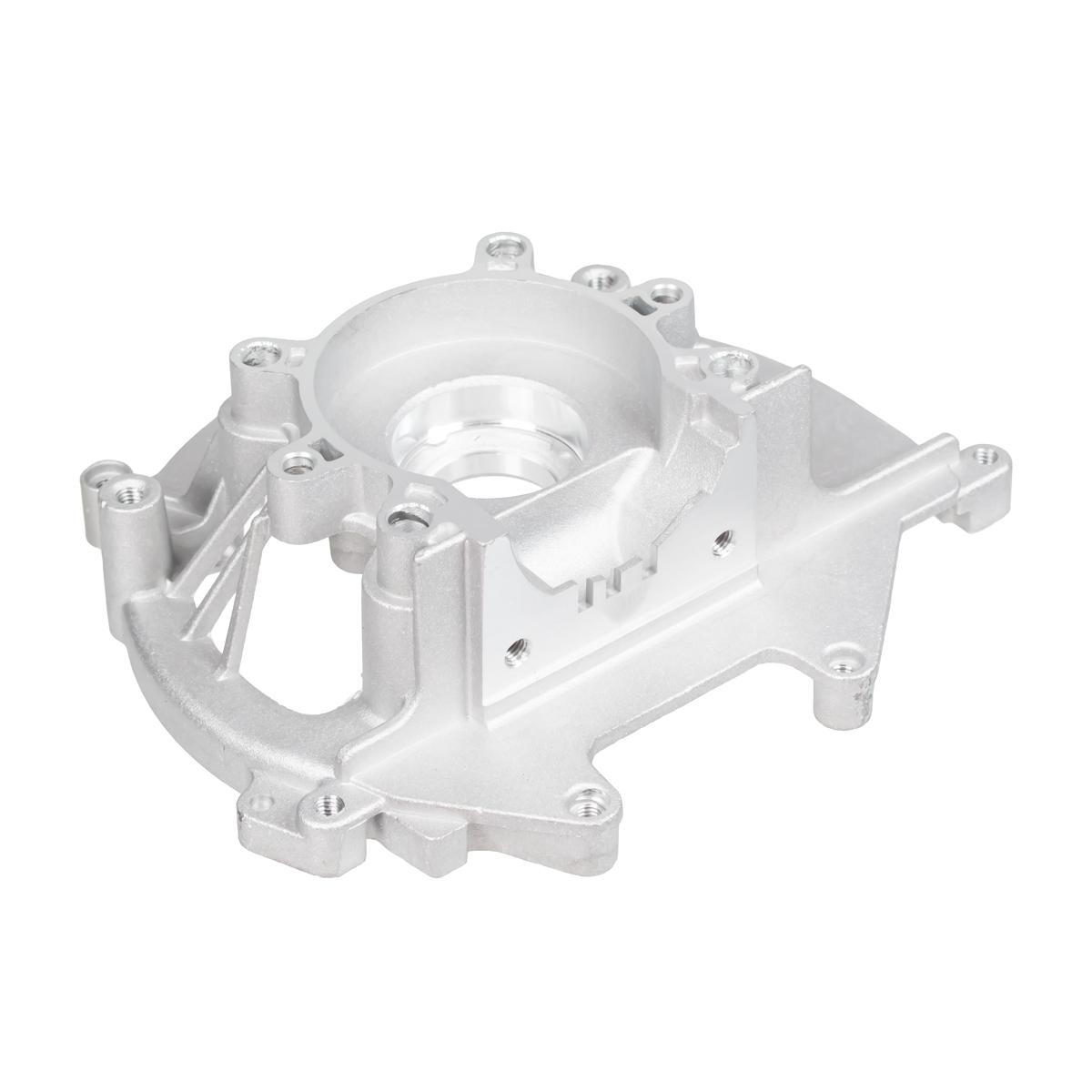 Przednia pokrywa koła magnesowego Cedrus wykaszarka CEDWK330R 600410 - widok od strony mocowania