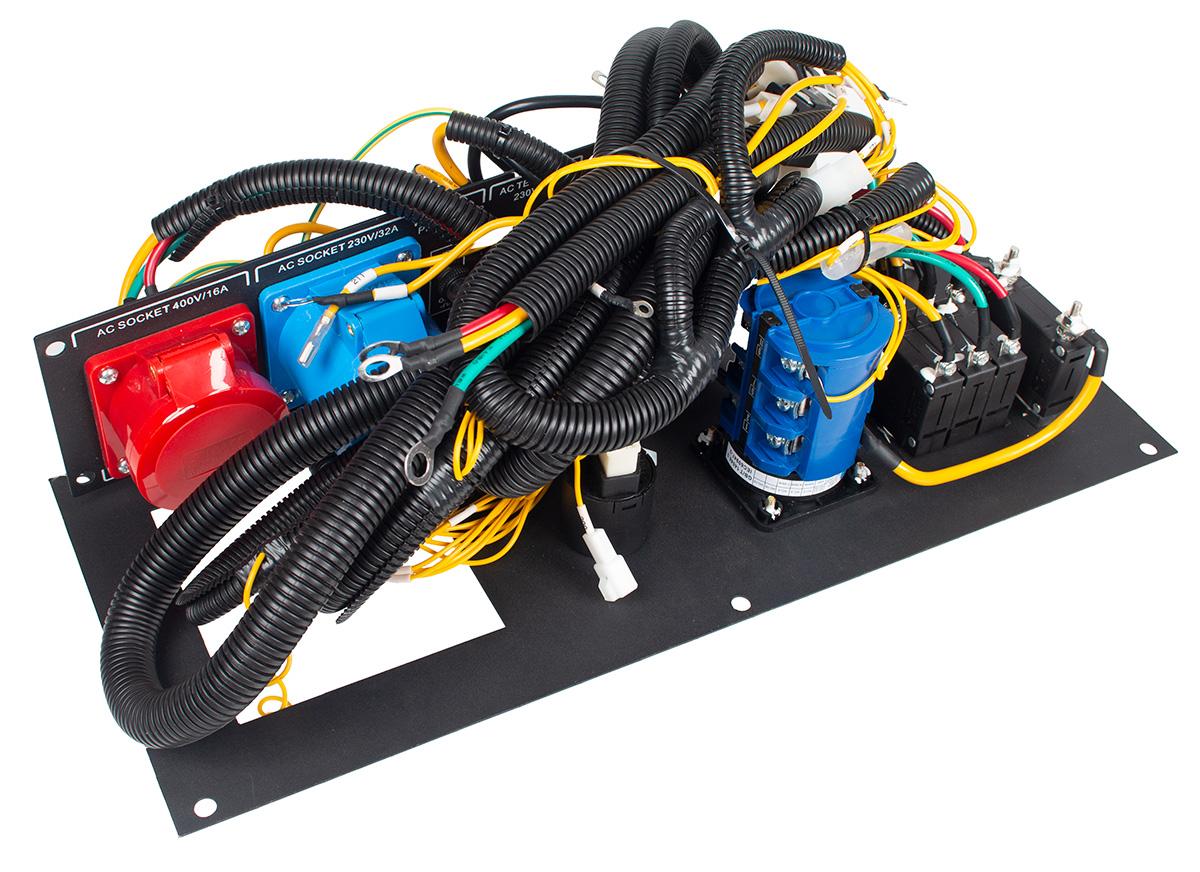 Panel sterowania Cedrus Agregat Diesel CEDDG12E-3F 700745 - widok z tyłu z okablowaniem