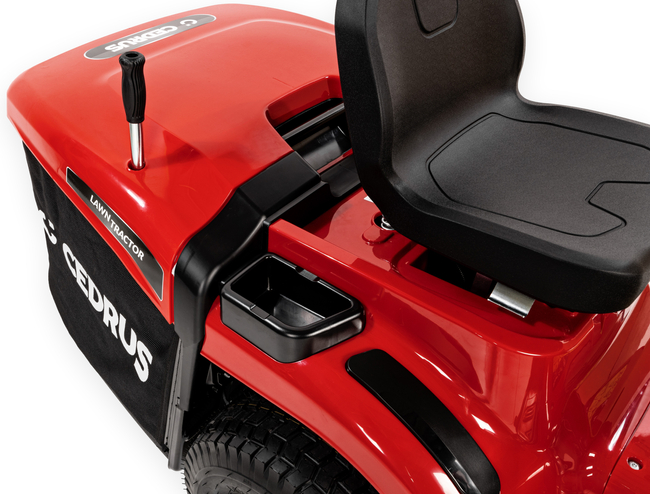 CEDRUS C-TRAC 102HC sekačka na trávu se zadním výhozem HYDROSTAT 102cm 2 CYLINDRY ZPĚTNÝ ZAHRADNÍ TRAKTOR C-TRAC-102HC EWIMAX OFICIÁLNÍ DISTRIBUTOR - AUTORIZOVANÝ PRODEJCE CEDRUS