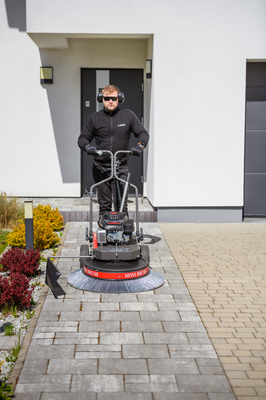 Weibang WBGC877LC Petrol Brush Sweeper for Pavement and Terrace WEIBANG Intrepid 87 MBP - EWIMAX - OFFICIAL DISTRIBUTOR - AUTHORIZED WEIBANG DEALER 