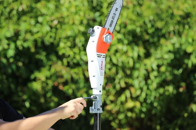 IKRA IEAS 750 řetězová pila na řezání kmenů Elektrická štípačka kmenů 20 cm / 750 W PREMIUM OB-IKRIEAS750 EWIMAX - OFICIÁLNÍ DISTRIBUTOR - AUTORIZOVANÝ PRODEJCE IKRA