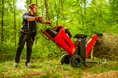 Cedrus RB02 PRO Rozdrabniacz Spalinowy Rębak do Gałęzi 12 cm Loncin 7 KM