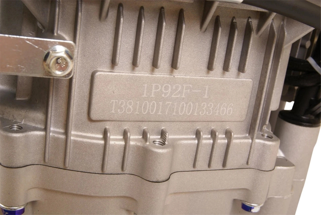 LONCIN LC1P92F BENZÍNOVÝ MOTOR 1P92 16 k 452 cm3 / EMAK K1600 / AL-KO Pro 450 / LONCIN 1P92 JEDNOVÁLCOVÝ VERTIKÁLNÍ HŘÍDEL 25,4 mm MOTOR HONDA , VANGUARD , BRIGGS , KOHLER, HUSQVARNA , STIHL, STIGA, CEDRUS, OLEO-MAC, KAWASAKI