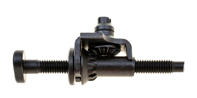 Napínák řetězu Husq.340/346/350 kpl. 8R76-130