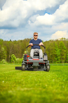 Traktorek ogrodowy Cedrus C-TRAC Z107