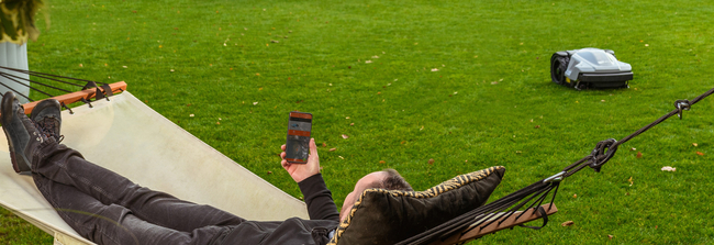 WIPER ECOROBOT IKE S AUTOMATICKÝ ŽACÍ ROBOT 1000m2 GSM, GPS 20-5420-10 - Oficialní distributor - autorizovaný prodejce WIPER