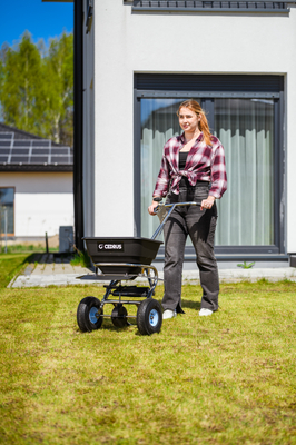 CEDRUS SP31552A 26L SEEDER/SPREADER FOR GARDEN TRACTORS FOR SEEDS, FERTILIZER, SALT, AND SAND - Capacity. 29 L