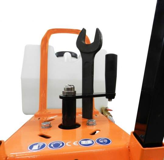 NORTON CLIPPER CS401 P9 SPRINKLING HAND CUTTING BLADES saw for asphalt concrete Ø 400mm 9HP - OFFICIAL DISTRIBUTOR - AUTHORIZED DEALER NORTON CLIPPER