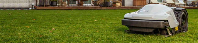 WIPER TREKKER XL S ULTRA PREMIUM AUTOMATIC MOWING ROBOT 6000m2 - OFFICIAL DISTRIBUTOR - AUTHORIZED DEALER WIPER