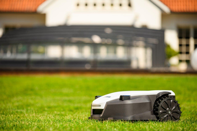 CEDRUS L16+ AUTOMATICKÁ SEKAČKA 1600m2 C-MOW - OFICIÁLNÍ DISTRIBUTOR - AUTORIZOVANÝ PRODEJCE CEDRUS