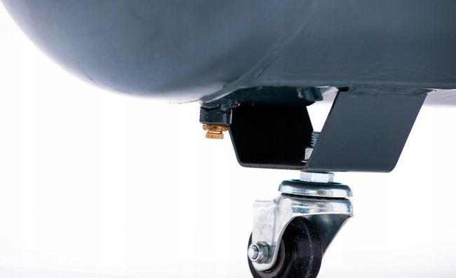 JAGER GERMAN OIL CONTROLLER Vzduchový kompresor 100L 8BAR 350l/Min 2,2 kW 230V Výkonné věci