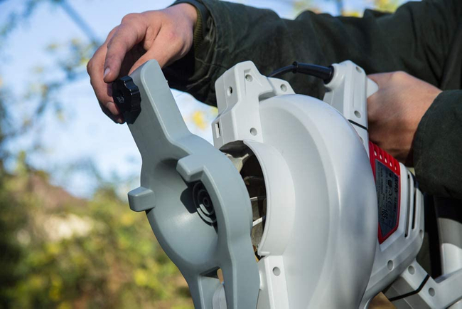 IKRA ILS3000E ELEKTRICKÝ ZAHRADNÍ FOUKAČ LISTÍ HOOVER PREMIUM OB-IKRILS3000E EWIMAX - OFICIÁLNÍ DISTRIBUTOR - AUTORIZOVANÝ PRODEJCE IKRA