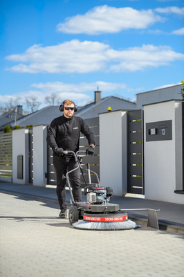Weibang WBGC877LC Petrol Brush Sweeper for Pavement and Terrace WEIBANG Intrepid 87 MBP - EWIMAX - OFFICIAL DISTRIBUTOR - AUTHORIZED WEIBANG DEALER 