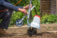 IKRA IEM 800S ELEKTRICKÝ ZAHRADNÍ PŮDNÍ KULTIVÁTOR 800W / 28 cm PREMIUM EWIMAX - OFICIÁLNÍ DISTRIBUTOR - AUTORIZOVANÝ PRODEJCE IKRA