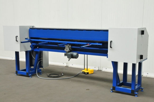 MAAD ZGM-2000/2.0 ZAGINARKA GIĘTARKA KRAWĘDZIARKA DO BLACHY MECHANICZNA ELEKTRYCZNA MAAD ZGM-2000/2.0