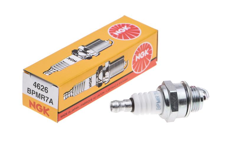 Świeca zapłonowa NGK BPMR7A do pilarek z rezystorem