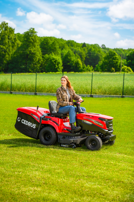 CEDRUS C-TRAC 92HC Rear-Dump Self-Propelled Lawn Mower with 92cm HYDROSTAT RECYCLING VELOPMENTS C-TRAC-92HC EWIMAX OFFICIAL DISTRIBUTOR - AUTHORIZED DEALER CEDRUS