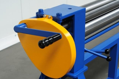 MAAD ZW-2000/0.6 ROLLING MACHINE SHEET METAL ROLLING MACHINE MAAD ZW-2000/0.6mm